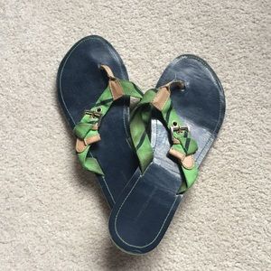 Tommy Hilfiger flip flops
